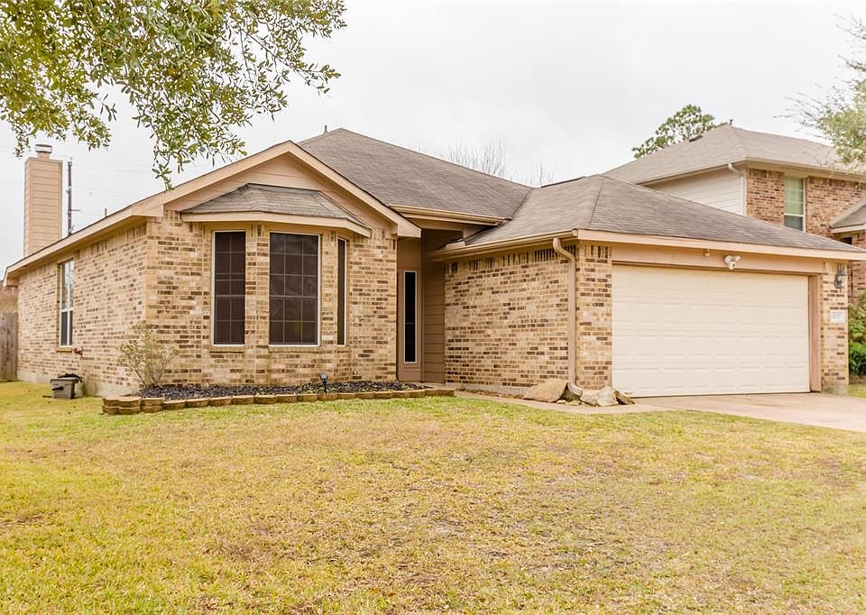 1st image of 32027 Ashton Ln