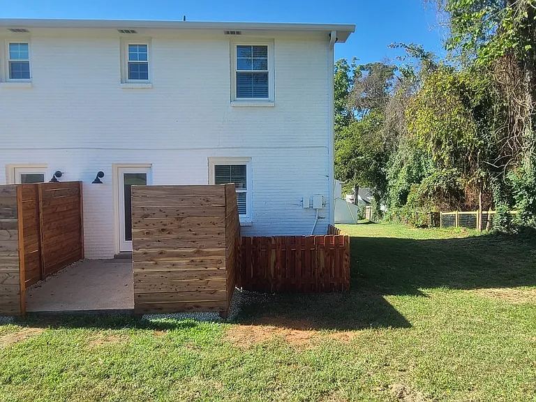 2130 Sharondale Dr #F — Photo 7