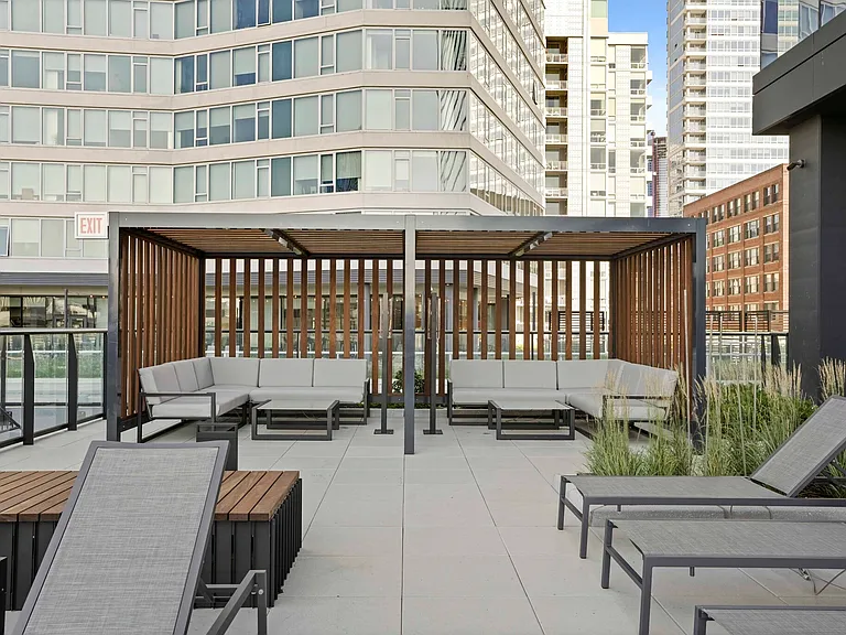 234 W Polk St #3/2 — Photo 24