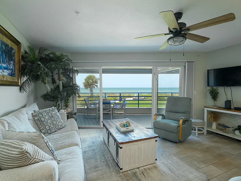 2400 N Beach Rd #1 — Photo 11