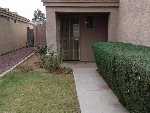 5th image of 10937 E Clovis Ave