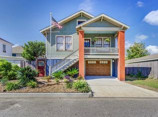 1213 36th St, Galveston, TX 77550