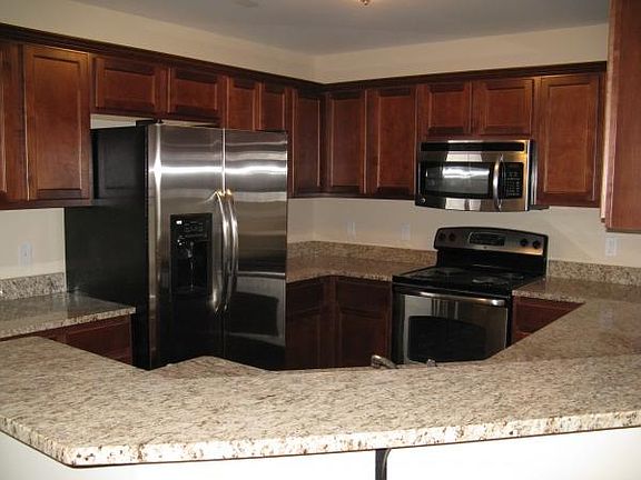 2nd image of 11457 N Woods Dr