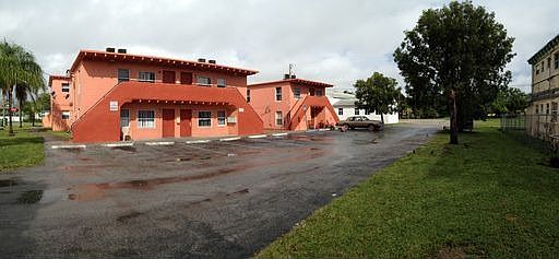2nd image of 853 SW 5th St APT 101