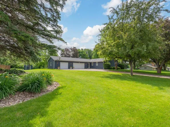 6502 Trail Ln, Hamel, MN 55340