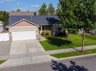2074 N Teanaway Dr, Post Falls, ID 83854