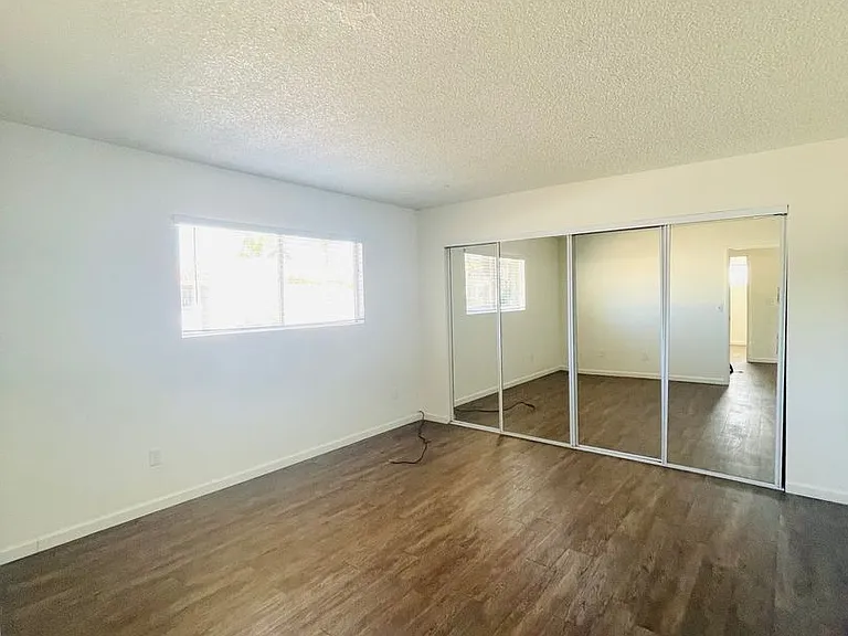 129 E Santa Ana St — Photo 29