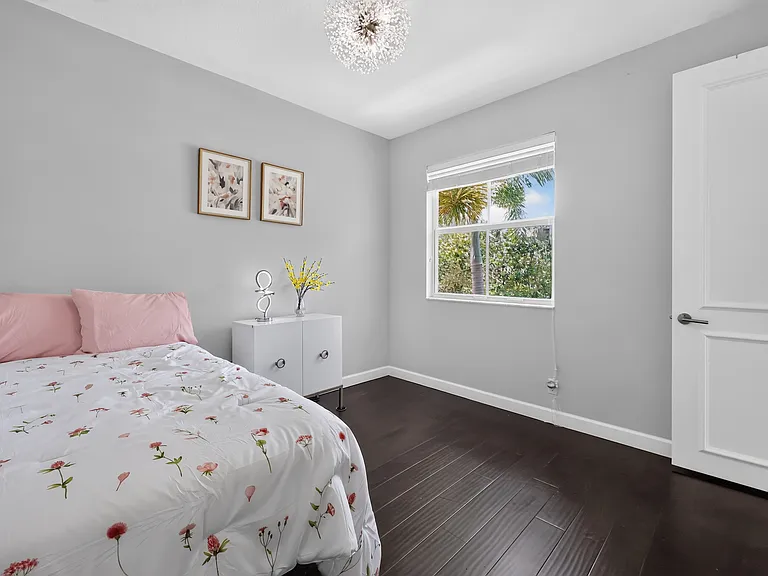 143 Isle Verde Way — Photo 27