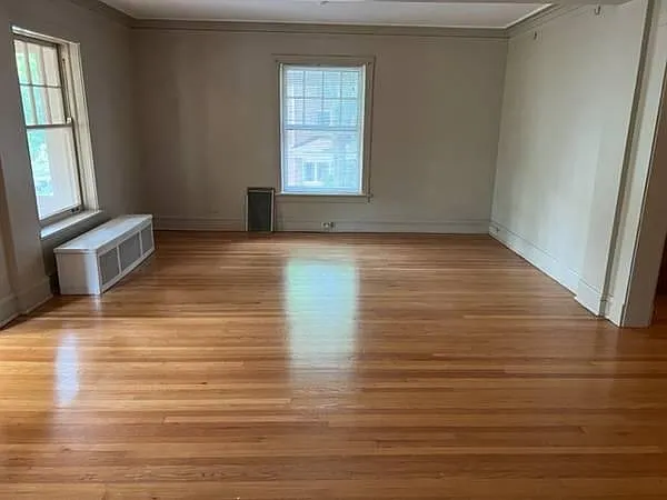 5500 N Lakewood Ave #2 — Photo 1