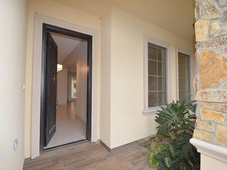 3600 Denia Ct — Photo 35