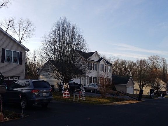 3rd image of 500 Constitution Blvd