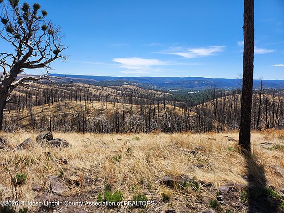 4th image of 101 & 103 High Chaparral