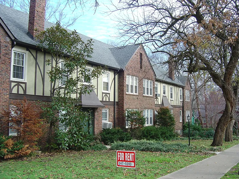 1920 Portland Ave #6 — Photo 11