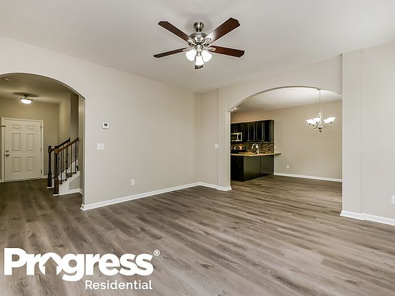 5th image of 7123 Creeksong Dr