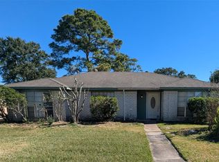 17602 Crestline Rd, Humble, TX 77396