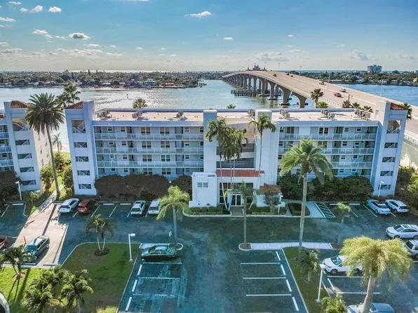 5701 Bahia Del Mar Cir APT 204, Saint Petersburg, FL 33715