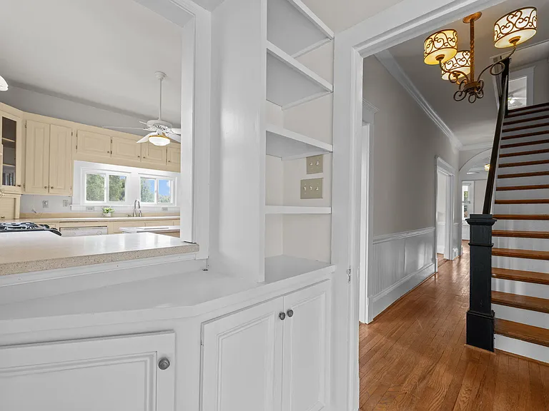 504 Parks Village Rd — Photo 12
