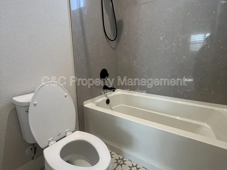 2996 Minaret Way — Photo 16