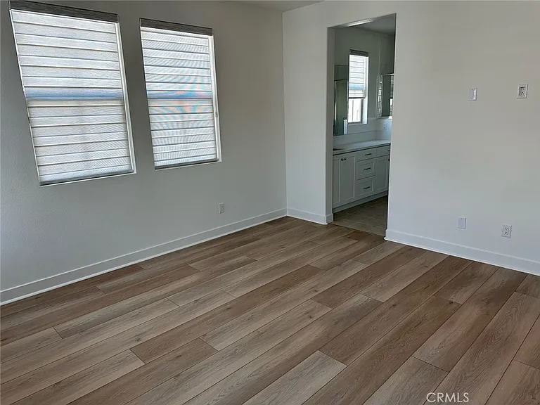 533 Embrook Way — Photo 13