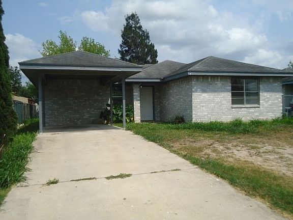 4th image of 210 Solis Ln