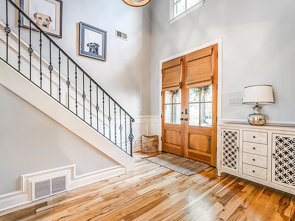 5th image of 50 Canterbury Lane Hickory