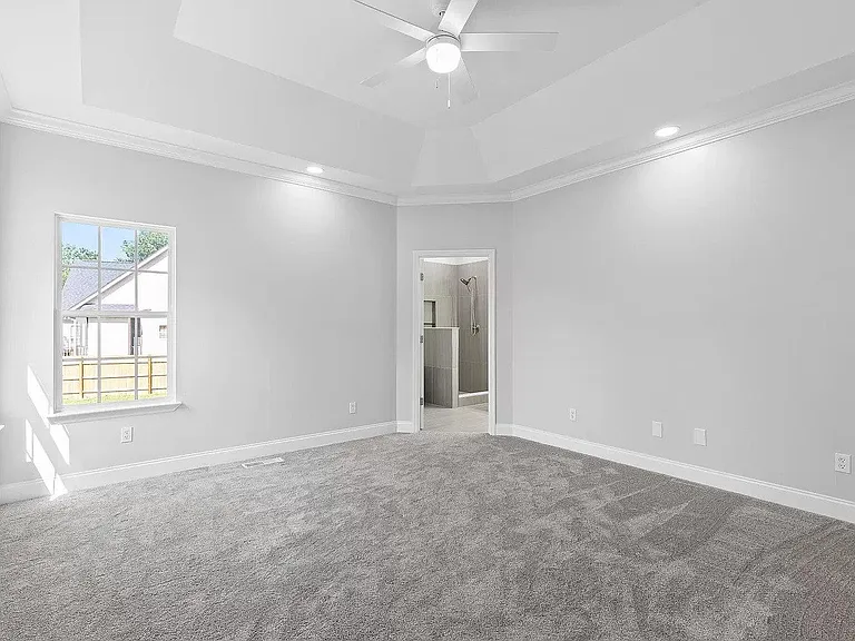 1833 Holly Oak Ln — Photo 11