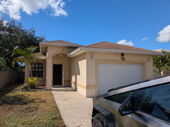 2193 River Ridge Blvd, Fort Myers, FL 33905