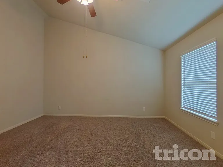 9829 Glen Brook Ln — Photo 6