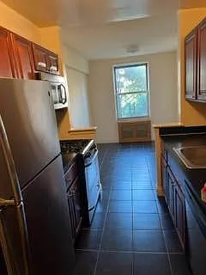 Rented by Compass | media 19