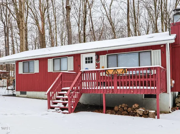334 Tammany Dr, Pocono Lake, PA 18347
