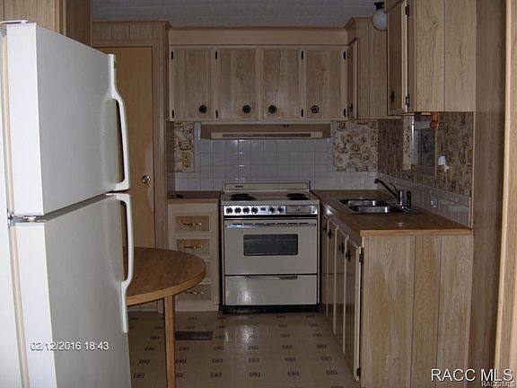 3rd image of 8121 W Bounty Ct