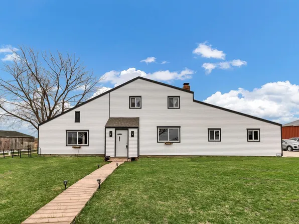 7655 N 250th Rd E, Howe, IN 46746