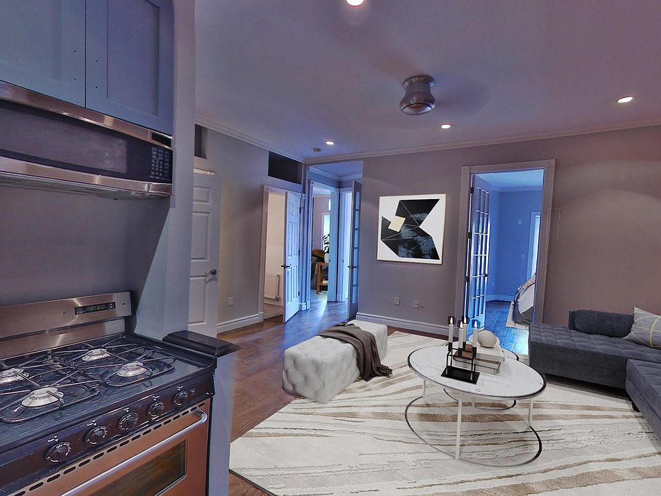1st image of 450 W 50th St APT 4F