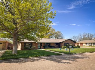 3413 Grandview Dr, Plainview, TX 79072