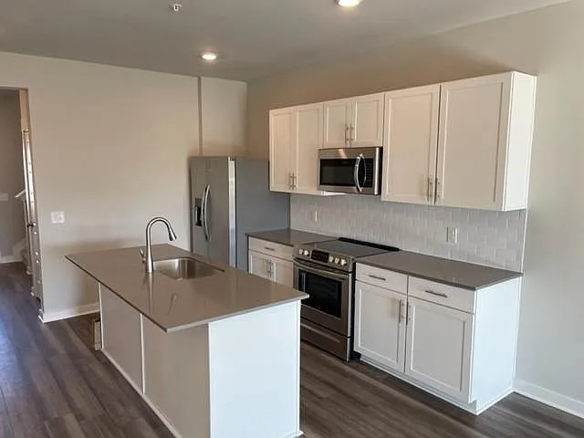 658 Birdie Dr — Photo 11
