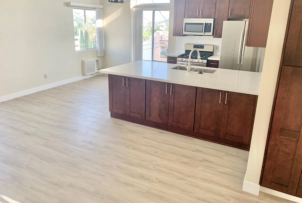 Large sunny living/kitchen/dining area - 4367 Camero Ave #108
