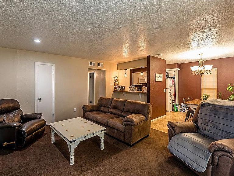1st image of 205 Coral Ave #B