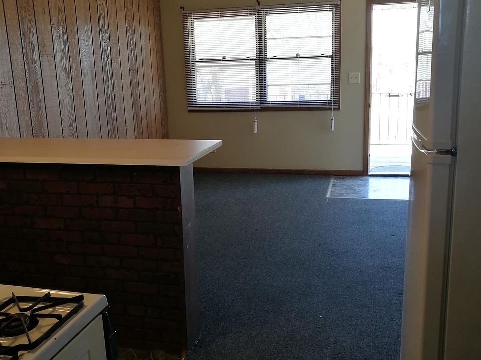 1st image of 450 S Belmont Ave APT 2E