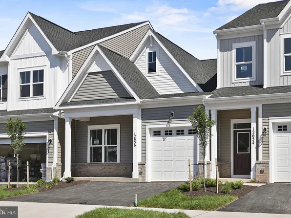 12656 Maurus Crown Pl, Bristow, VA 20136