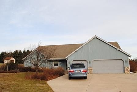 1st image of 2472 Ball Dr