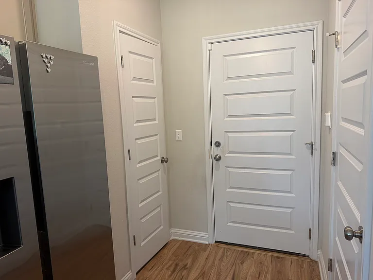 7705 Norah Dr — Photo 9