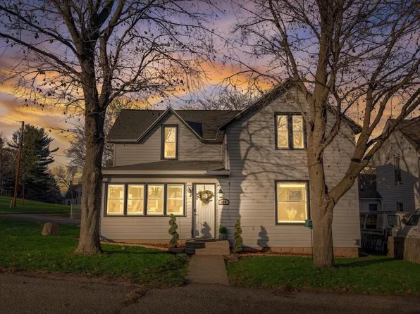 324 West Prospect Street, Endeavor, WI 53930
