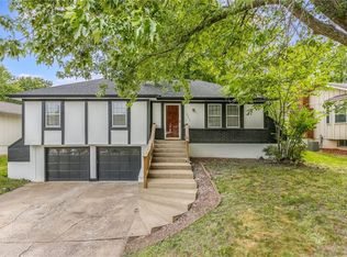 2972 Iva Dr, Independence, MO 64057