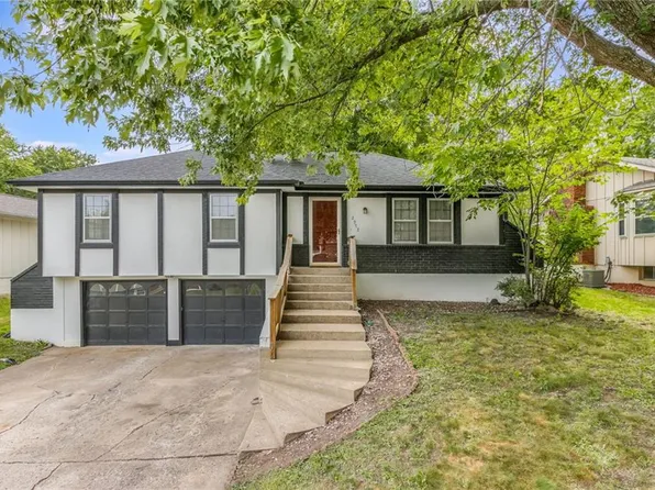 2972 Iva Dr, Independence, MO 64057