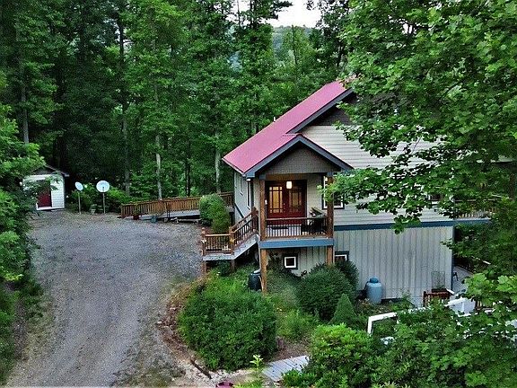 2nd image of 540 Bello Lago Ln