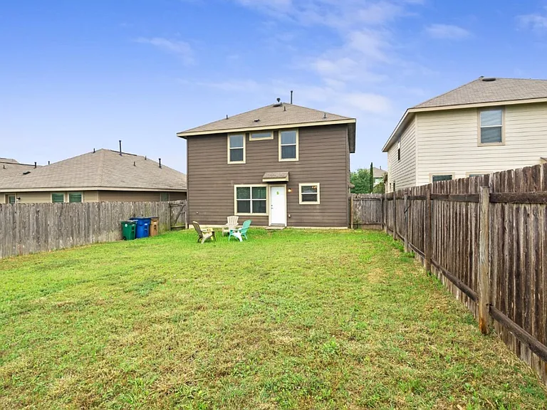 7204 Outfitter Dr — Photo 29
