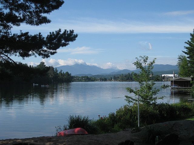 2nd image of 180 Mirror Lake Dr