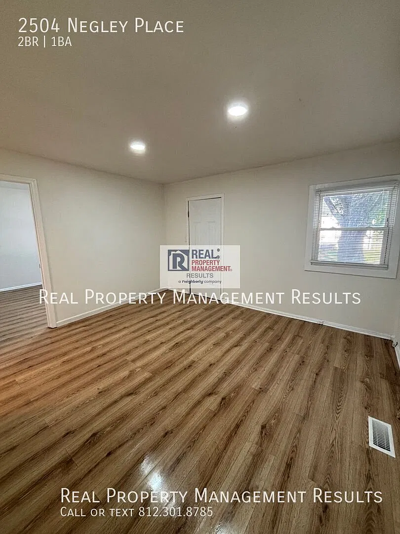Comfortable Apartment with Backyard Access & Laundry Hookups — Photo 3