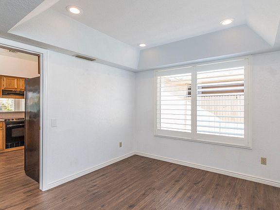 5th image of 3819 E Tierra Buena Ln