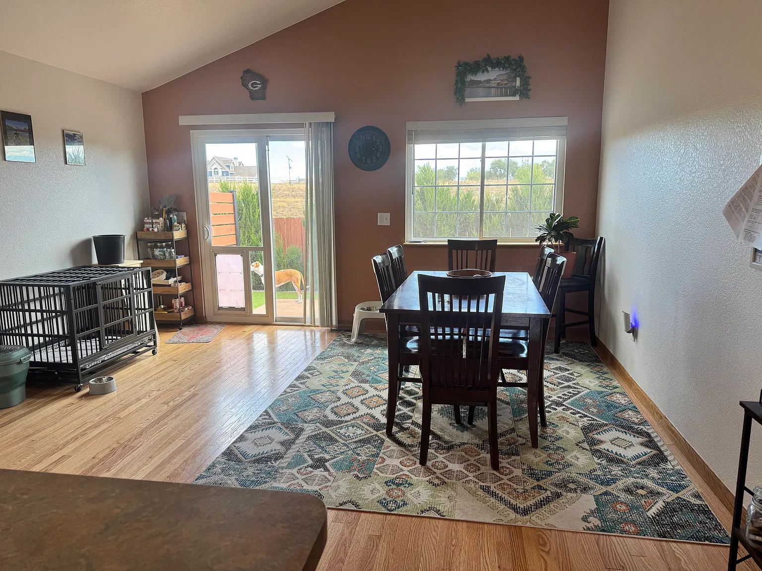 3 bed, 1829 sqft, $2,750 — Photo 2